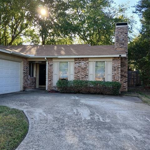 3201 Willow Bend Ct in Bedford, TX - Foto de edificio - Building Photo