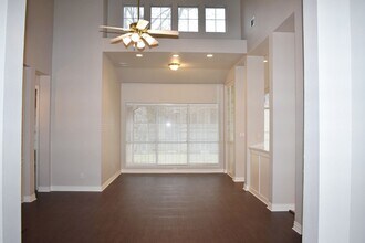 516 Arcadia Dr in Keller, TX - Foto de edificio - Building Photo