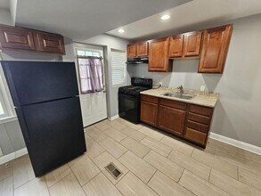 4036 Lyndale Ave in Baltimore, MD - Building Photo - Building Photo