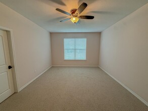 300 Western Sky Trail in Jarrell, TX - Building Photo - Building Photo