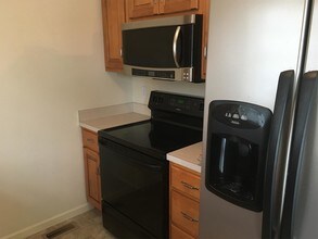 519 E Linden St in Fleetwood, PA - Building Photo - Building Photo