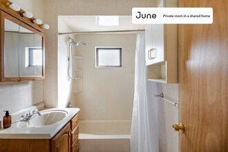 Room in Shared 4 bed/1 bath home in Somerville, MA - Foto de edificio - Building Photo