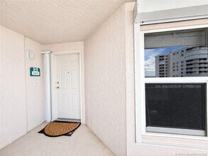 5051 N Hwy A1A in Fort Pierce, FL - Foto de edificio - Building Photo