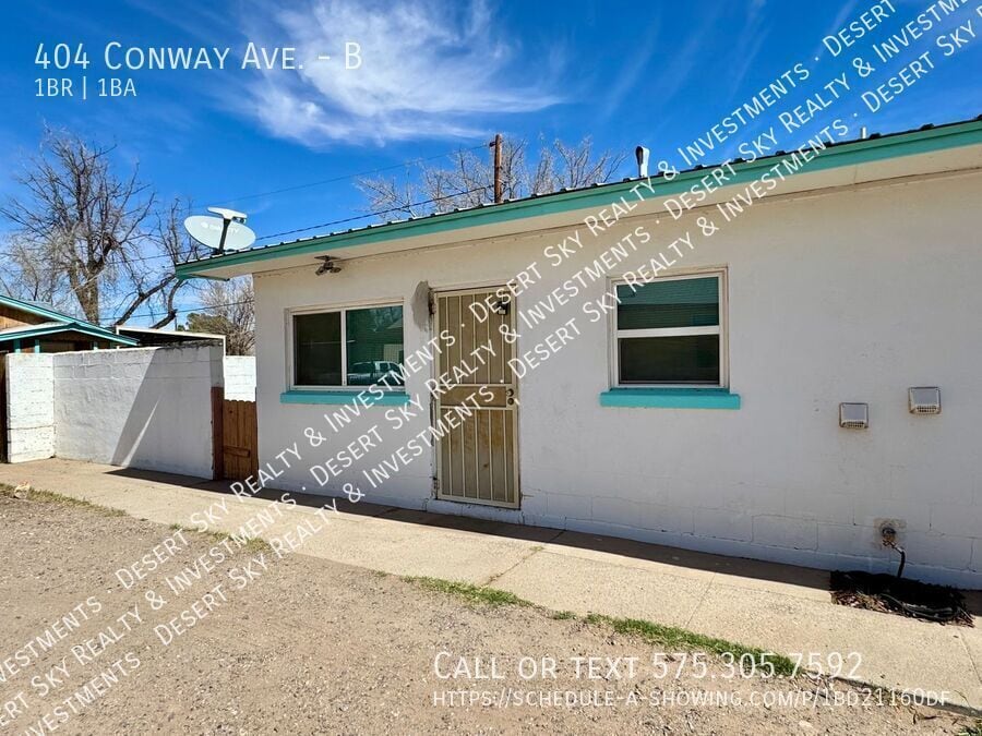 404 W Conway Ave in Las Cruces, NM - Building Photo