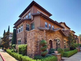 2430 Pavilions Pl Ln in Sacramento, CA - Building Photo