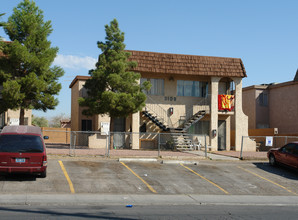 3108 E Carey Ave in North Las Vegas, NV - Building Photo - Building Photo