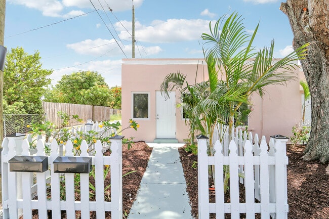 property at 711 4th Ave S