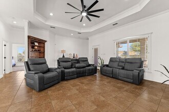 1400 N Redondo Ave in Odessa, TX - Building Photo - Building Photo