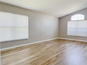 5769 Los Palma Vista Dr in Orlando, FL - Building Photo - Building Photo