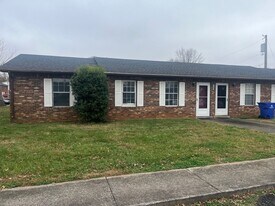 1288 Kenilwood Way in Bowling Green, KY - Building Photo