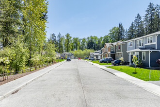 Emerald Hollow in Puyallup, WA - Foto de edificio - Building Photo