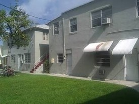 1320-1329 SW 7th St in Miami, FL - Building Photo - Building Photo