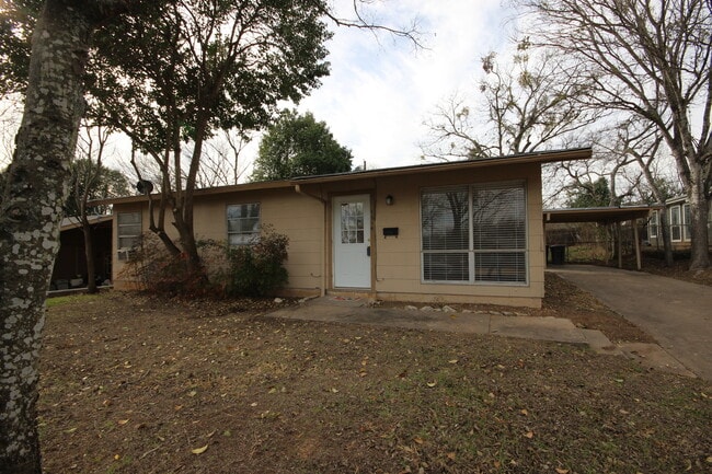 property at 4614 Raintree Blvd