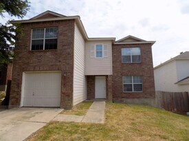 126 Hallie Pass in San Antonio, TX - Building Photo