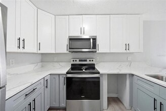 631 Lake Marion Golf Resort in Kissimmee, FL - Building Photo - Building Photo