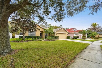 8106 Kendelwick Ct in Tampa, FL - Building Photo - Building Photo