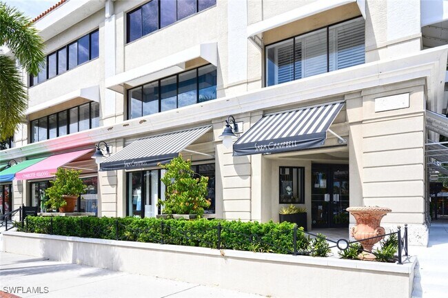 property at 375 5th Ave S