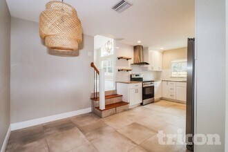 1230 Kapok Kove Cir in Clearwater, FL - Building Photo - Building Photo