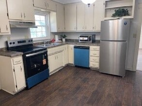 401 W Worley St in Columbia, MO - Building Photo - Building Photo