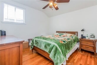 15011 Hartland St, Unit 15011 in Van Nuys, CA - Building Photo - Building Photo