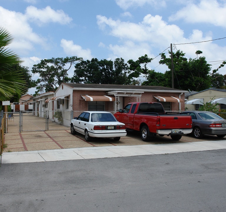 440 NW 22nd Ave in Fort Lauderdale, FL - Building Photo