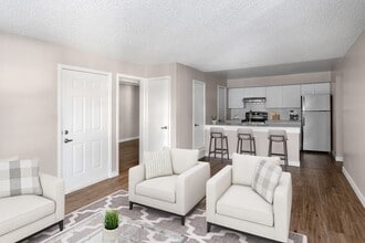 Arcadia Apartment Homes in Centennial, CO - Foto de edificio - Building Photo