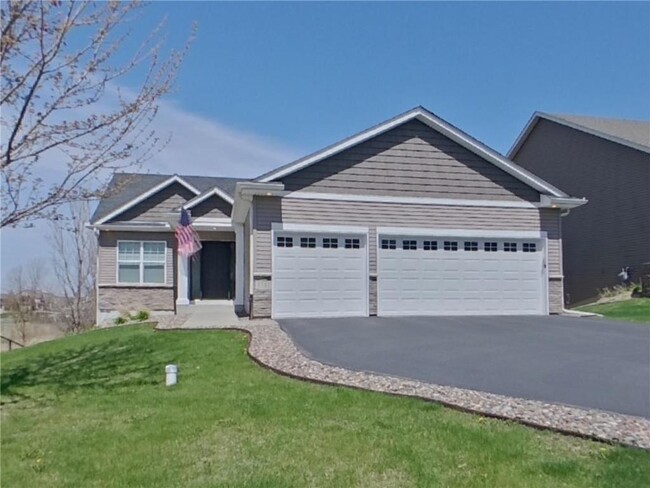 property at 1341 Meadow Ln