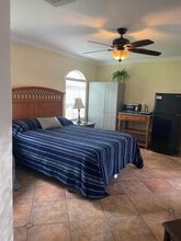 13617 54th St N in West Palm Beach, FL - Foto de edificio - Building Photo