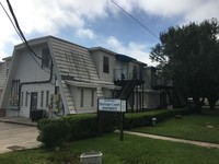 Heritage Court in Beaumont, TX - Foto de edificio - Building Photo