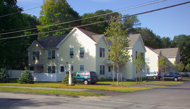 56 Baker St in Foxboro, MA - Building Photo - Building Photo