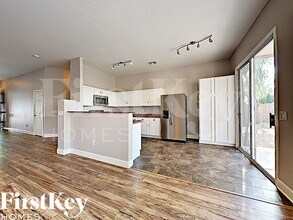 13702 W Tara Ln in Surprise, AZ - Building Photo - Building Photo