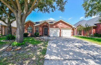 8515 Split Branch Ln in Houston, TX - Building Photo - Building Photo