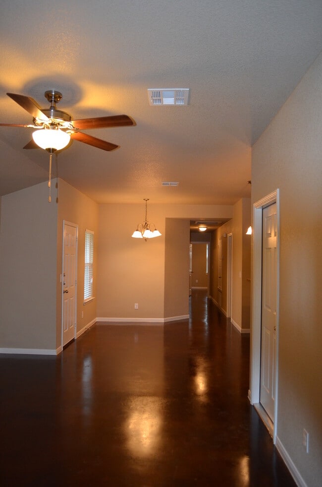 1613 Pontotoc Trce in Harker Heights, TX - Building Photo - Building Photo