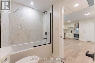 360-360 Lacasse Ave in Ottawa, ON - Building Photo - Building Photo