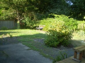 11350 SW Ironwood Loop in Tigard, OR - Foto de edificio - Building Photo