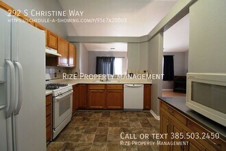 292 Christine Way in Kaysville, UT - Building Photo - Building Photo