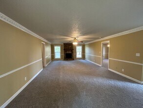 3664 McIntosh Rd in Oxford, AL - Building Photo - Building Photo