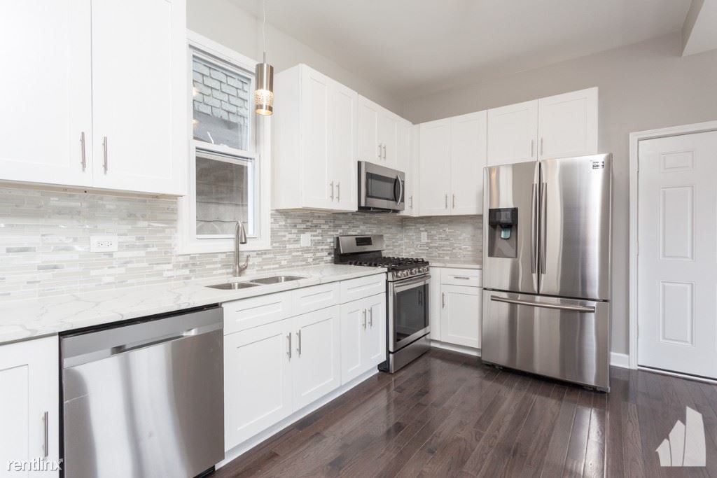 1733 N Artesian Ave-Unit -Apt 2 in Chicago, IL - Building Photo