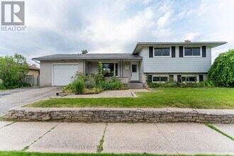 560 Highpoint Ave in Waterloo, ON - Building Photo - Building Photo