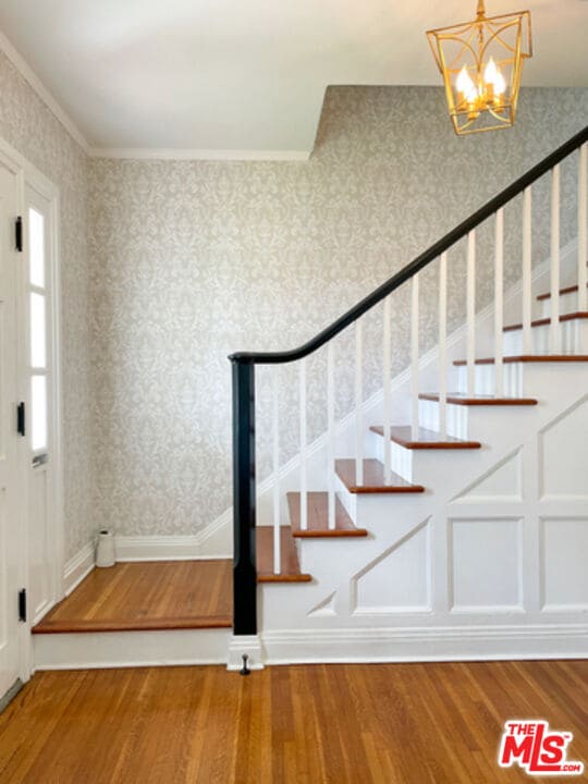 934 S Dunsmuir Ave in Los Angeles, CA - Building Photo - Building Photo