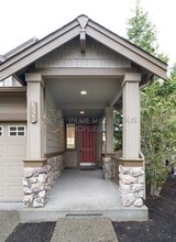 8322 137th Ct NE in Redmond, WA - Building Photo - Building Photo