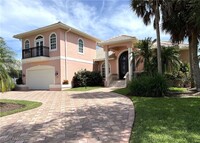 5460 Harborage Dr in Ft. Myers, FL - Foto de edificio - Building Photo