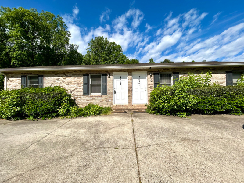 4701 Grassy Creek Rd in Denver, NC - Building Photo