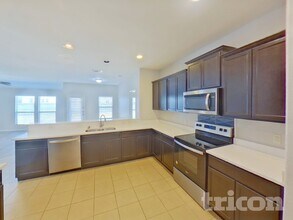 605 W Grove Cir in Anna, TX - Building Photo - Building Photo