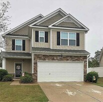 344 Hill Crest Cir in Hiram, GA - Building Photo