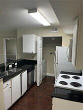 151 SW Palm Dr-Unit -206 in Port St. Lucie, FL - Building Photo - Building Photo
