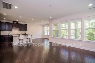 1012 Laurel Twist Rd in Cary, NC - Building Photo - Building Photo