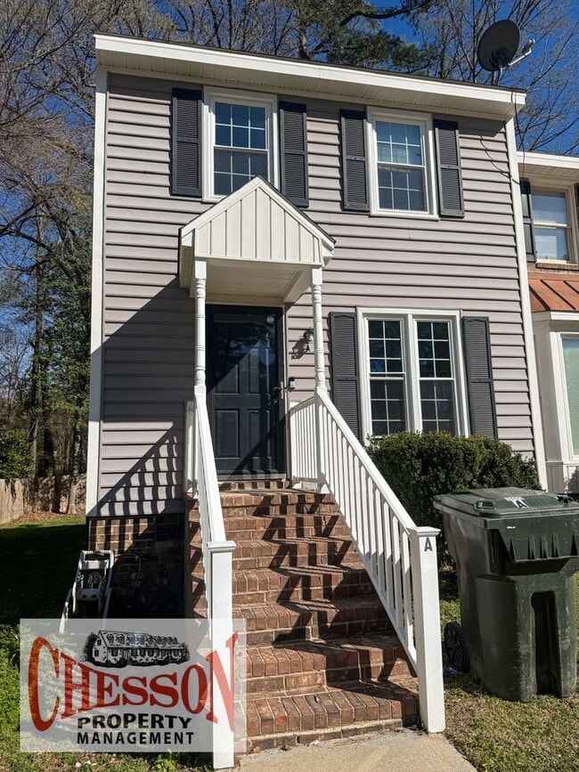 property at 3405 Gina Ct NW