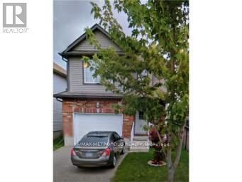 640 Violet St in Waterloo, ON - Building Photo