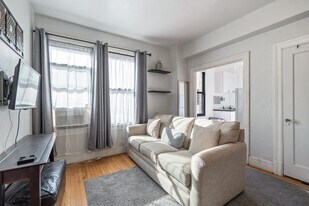 1101 L St NW in Washington, DC - Building Photo